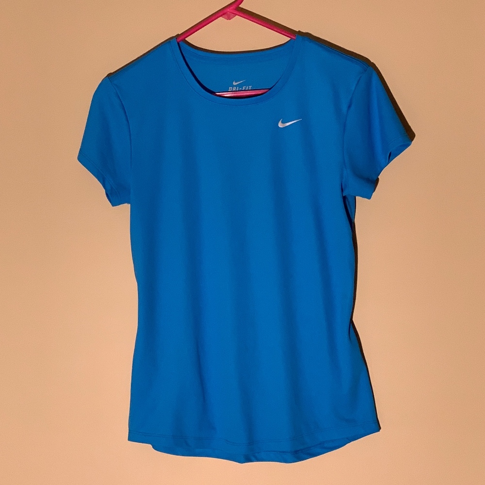 ☀️Nike Dri-Fit Shirt Size Small